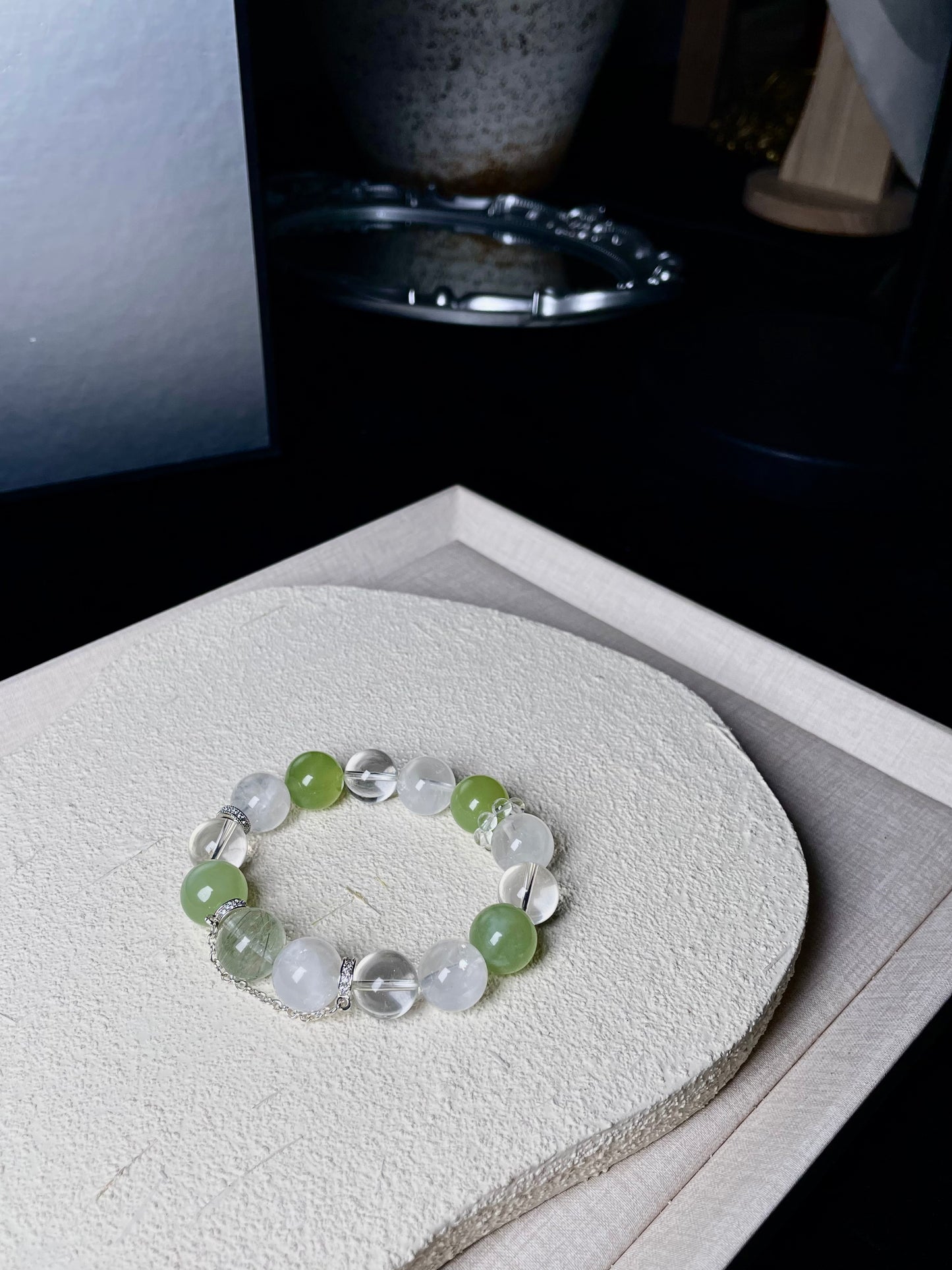 Xiuyan Jade Ice Nexus Energy Bracelet